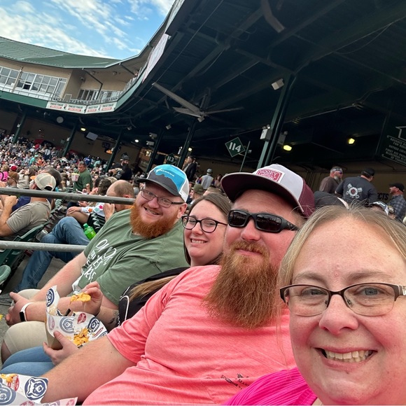 Hi, I’m Lori. Join me for live sales and fun shows with great prices! - Picture 8 of 16